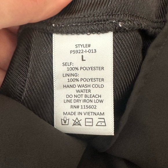 Lush Romper size large - Picture 6 of 6